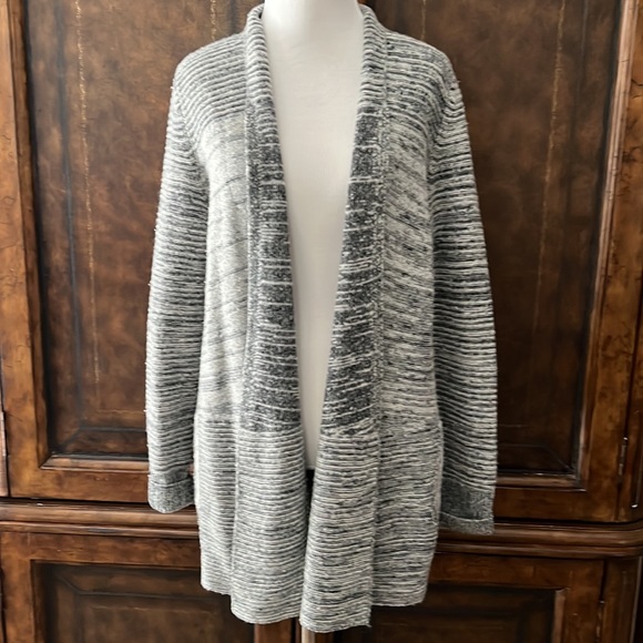 BR Open Front Cardigan - Picture 10 of 11